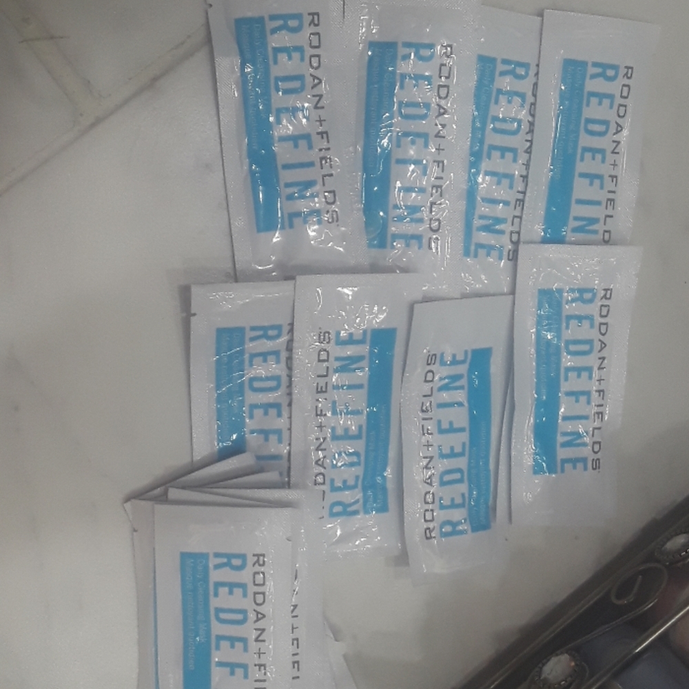 Rodan fields daily cleansing mask